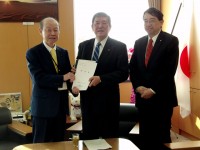 国の機関の地方移転に係る富山県の要望を石破地方創生担当大臣へ説明 10月28日