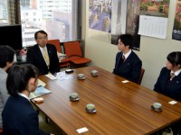 富山県立高岡西高校　生徒会より「宮城県多賀城高校への義援金目録の受け渡し」 11月12日